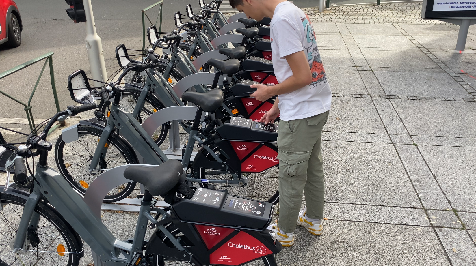 Choletbus2roues, vélo en libre-service à cholet propulsé par Ecovelo