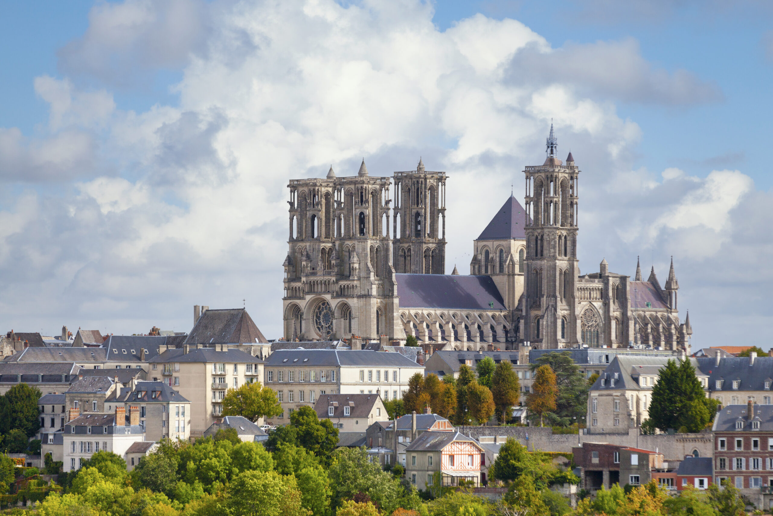 Vue sur la cathédrale de Laon