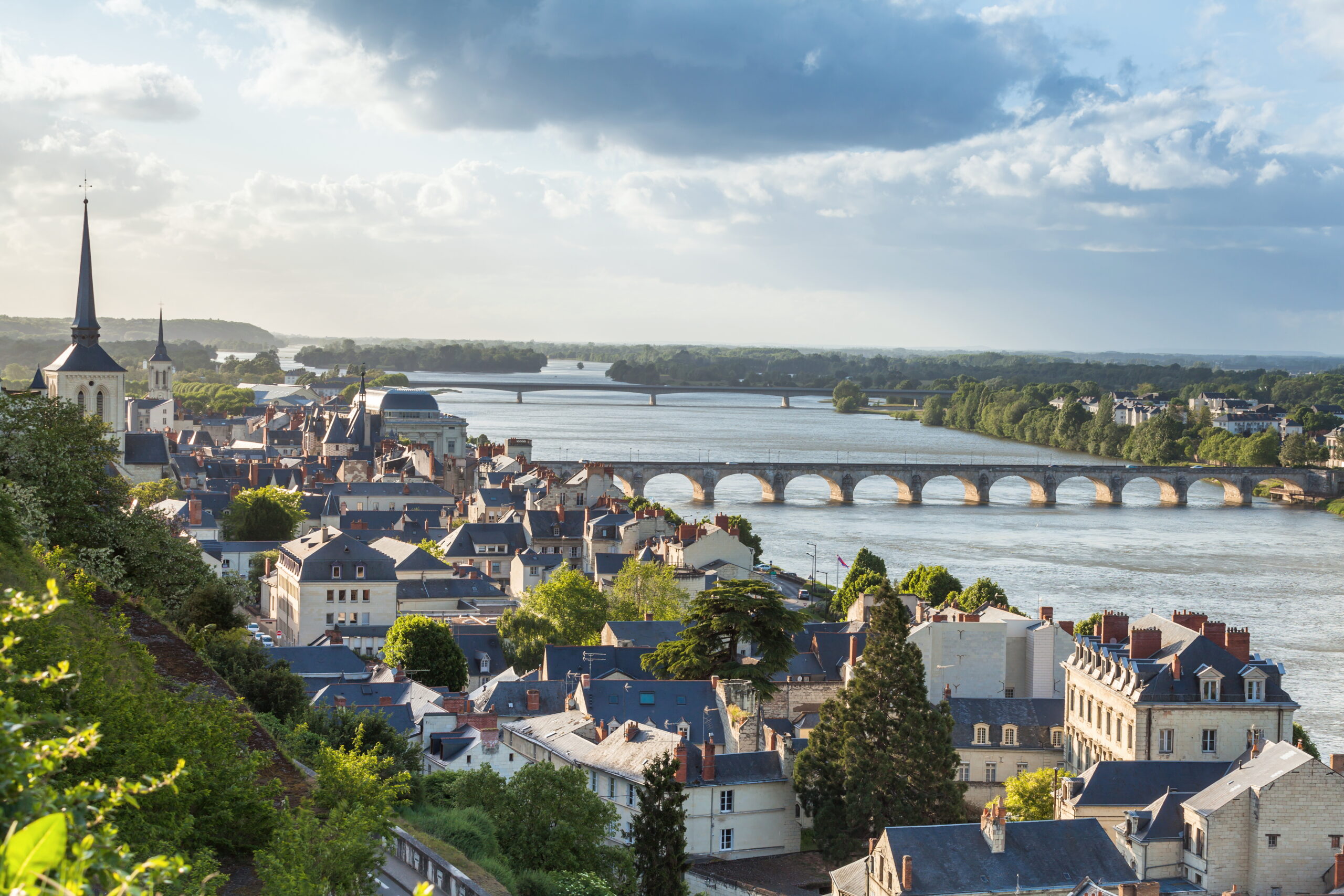 Vue aérienne de la ville de Saumur